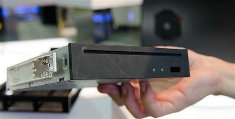 slot loading drive
